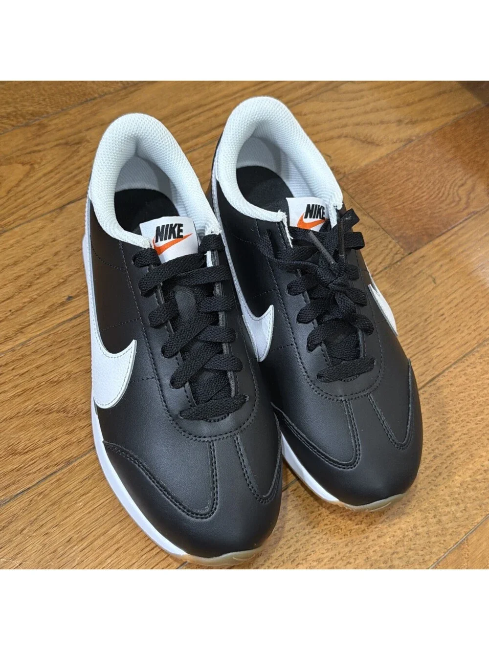 Size 7 US Womens Nike Pacific Leather Retro Black White Sneakers / 5.5 Men’s